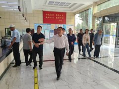 甘肃省山丹县政协副主席、工商联主席李凤武一行莅临华达集团参观考察